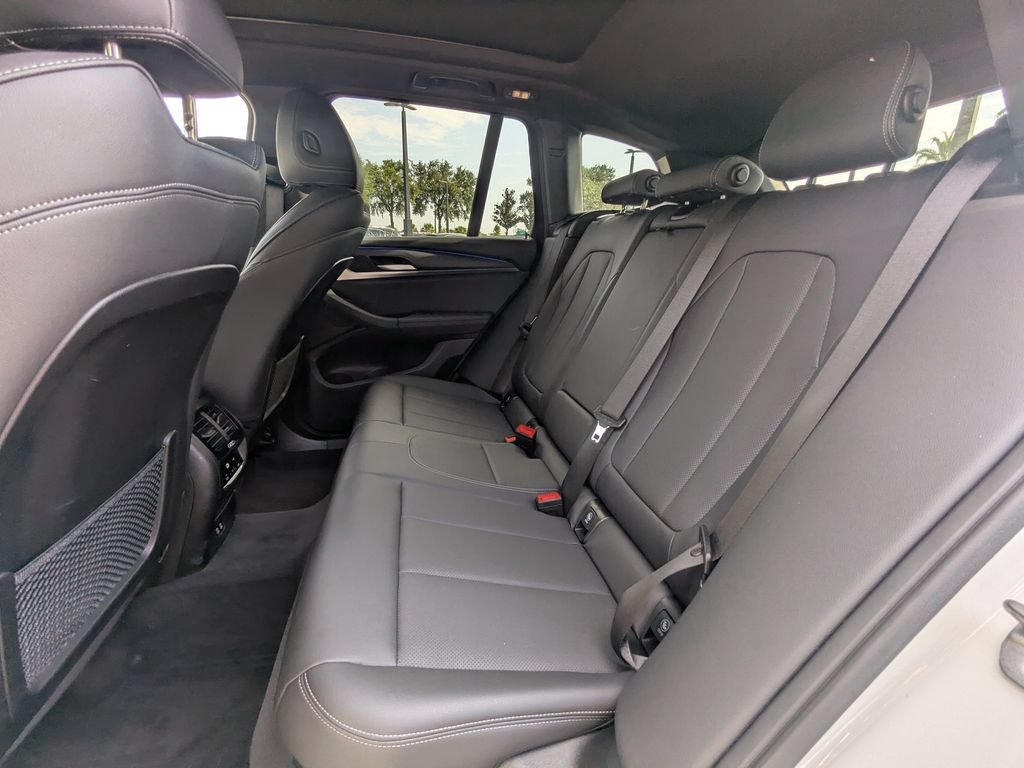Used 2024 BMW X3 xDrive30i w/ Premium Package w/ZPA AWD/4WD image 32