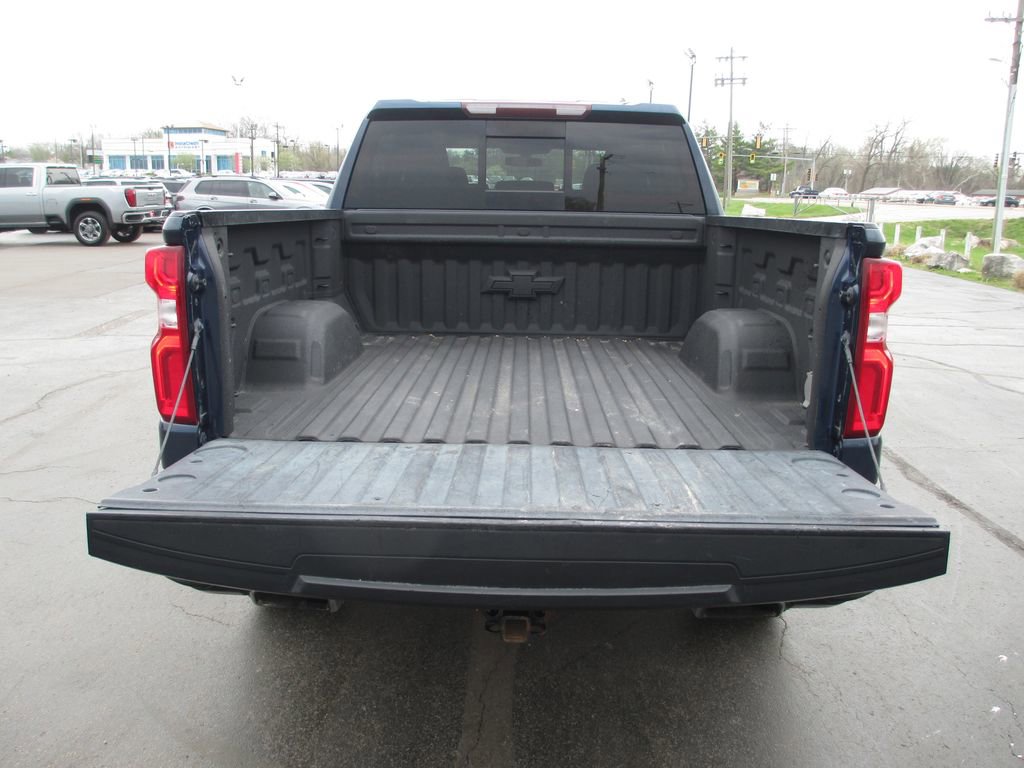 Used 2021 Chevrolet Silverado 1500 LT Trail Boss w/ Convenience Package II image 8