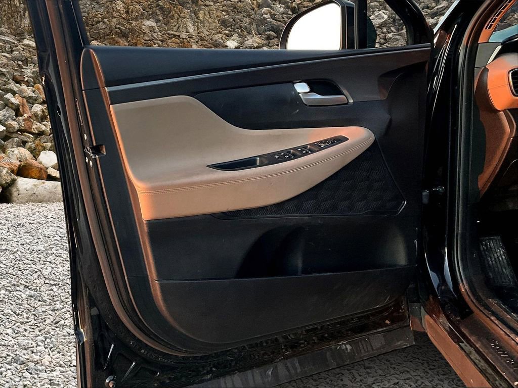 Used 2023 Hyundai Santa Fe SE w/ Cargo Package image 14