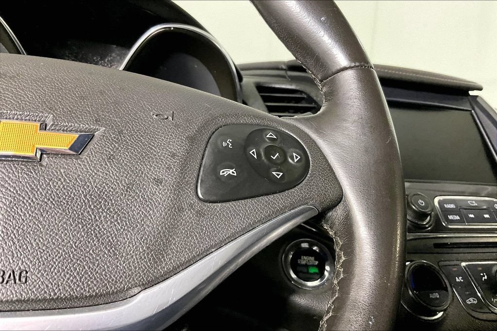 Used 2016 Chevrolet Impala LTZ FWD image 24