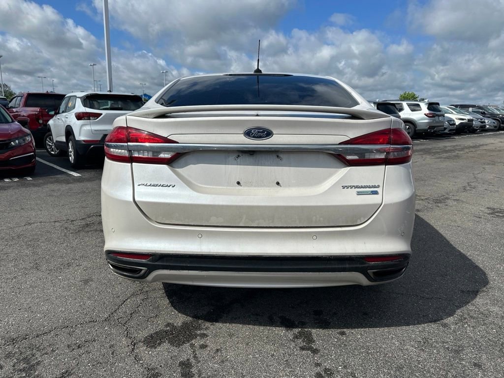 Used 2018 Ford Fusion Titanium AWD/4WD image 10