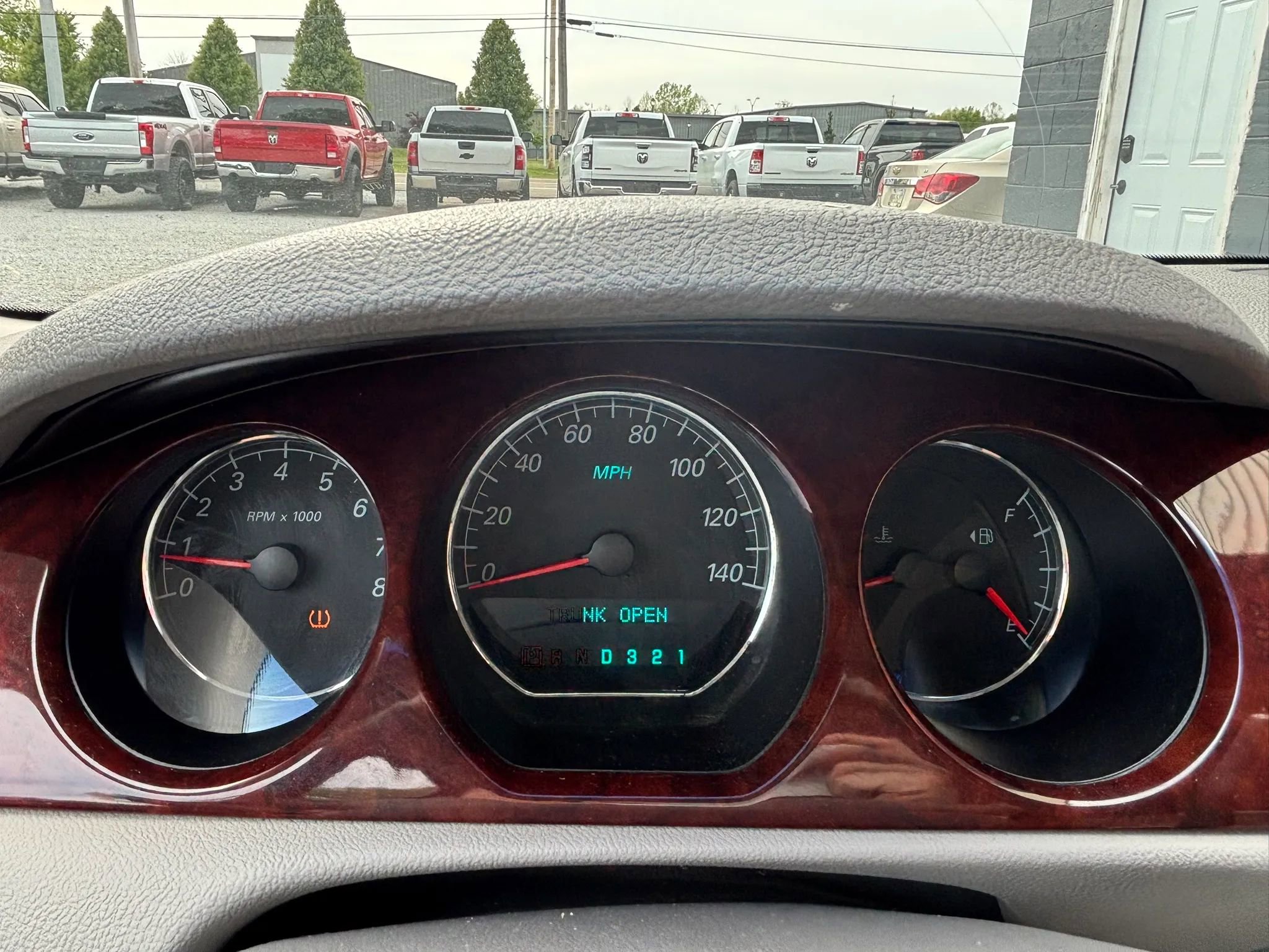 Used 2006 Buick Lucerne CXL w/ Luxury Package FWD image 23