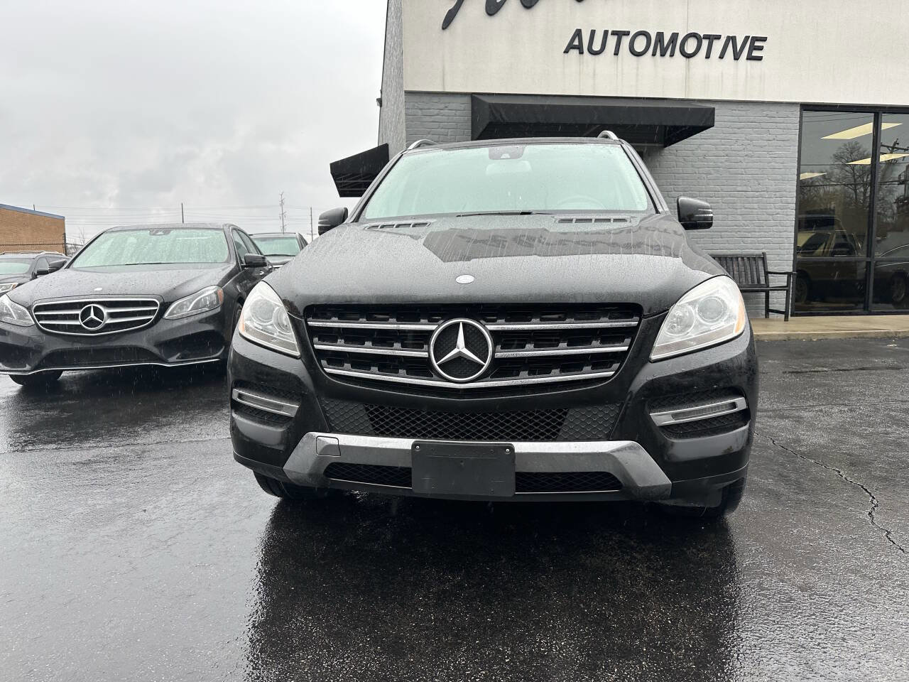 Used 2015 Mercedes-Benz ML 350 4MATIC w/ Premium 1 Package image 3