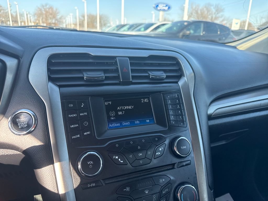 Used 2018 Ford Fusion S image 28