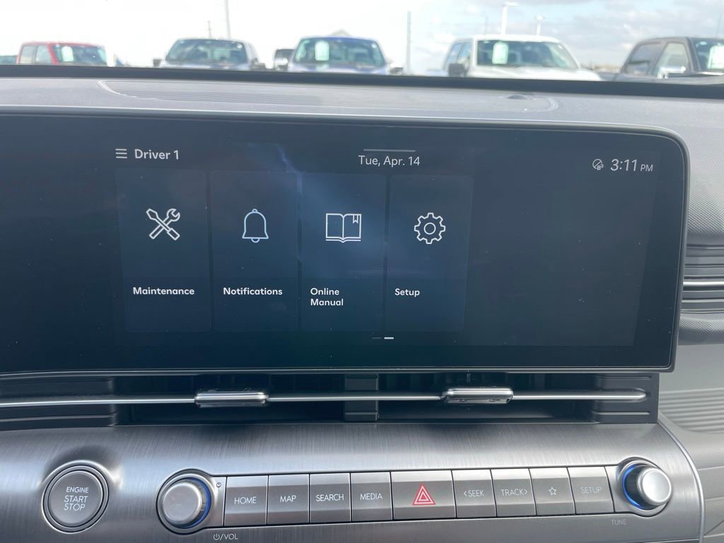 Used 2025 Hyundai Kona SEL image 16