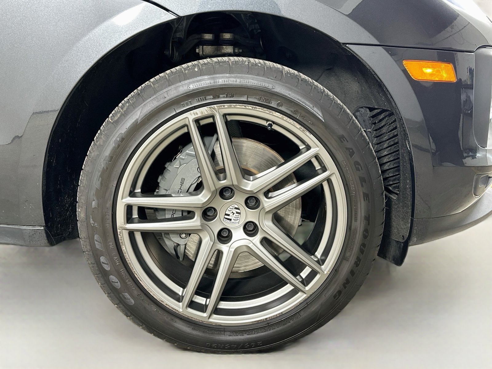 Used 2021 Porsche Macan S AWD/4WD image 10