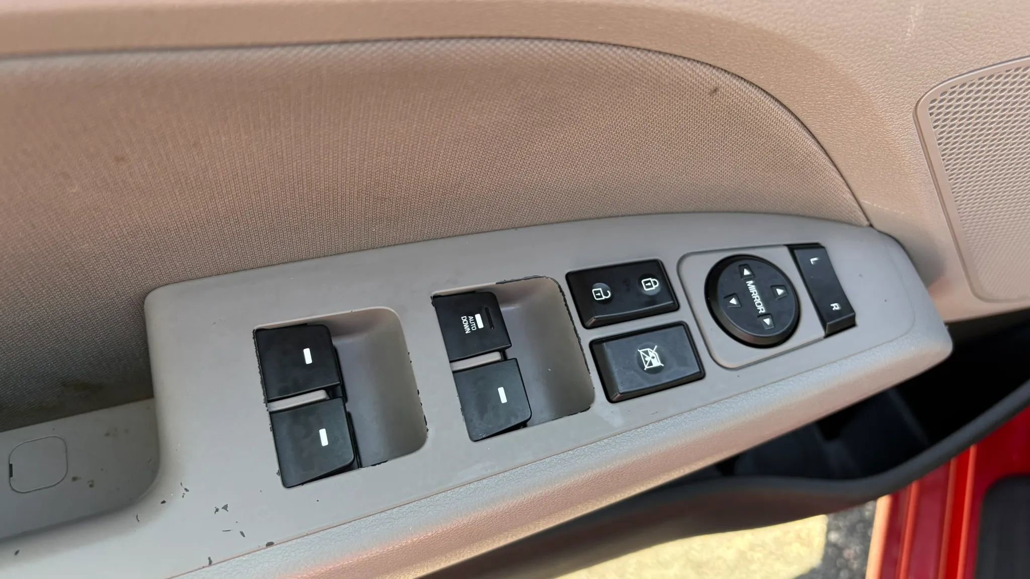 Used 2020 Hyundai Elantra SEL FWD image 16