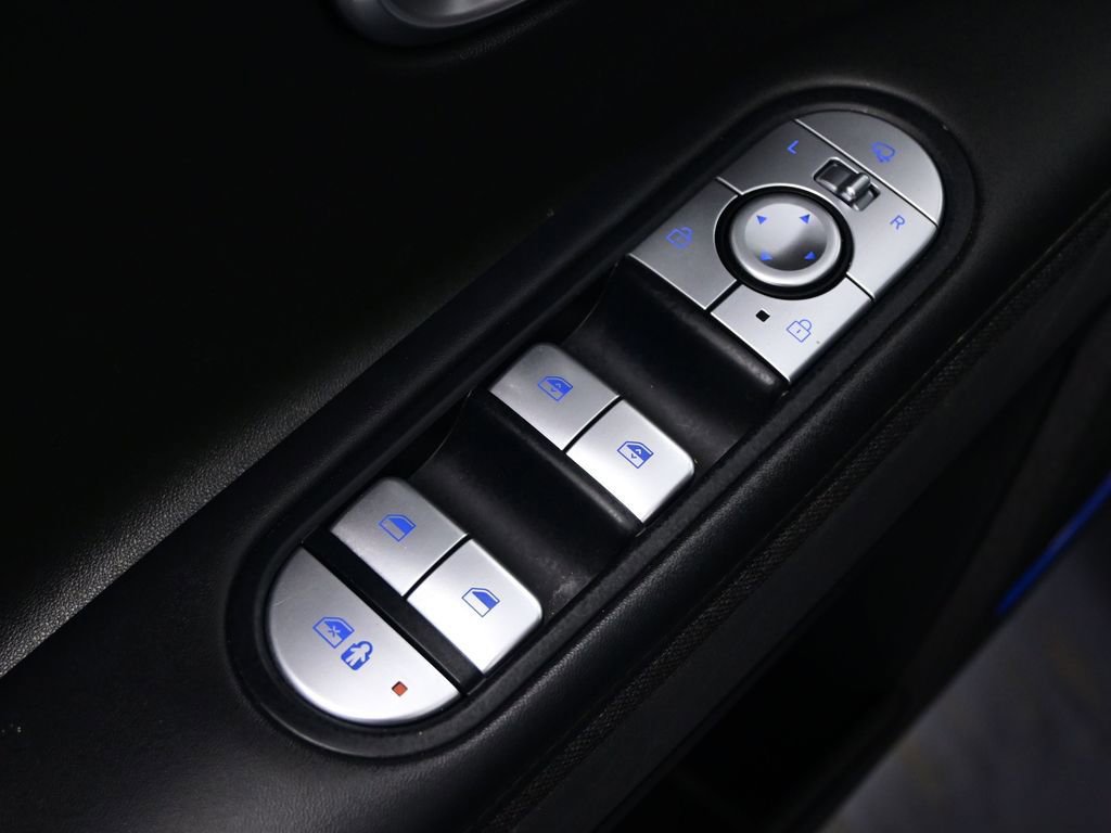 Used 2022 Hyundai Ioniq 5 SEL image 15