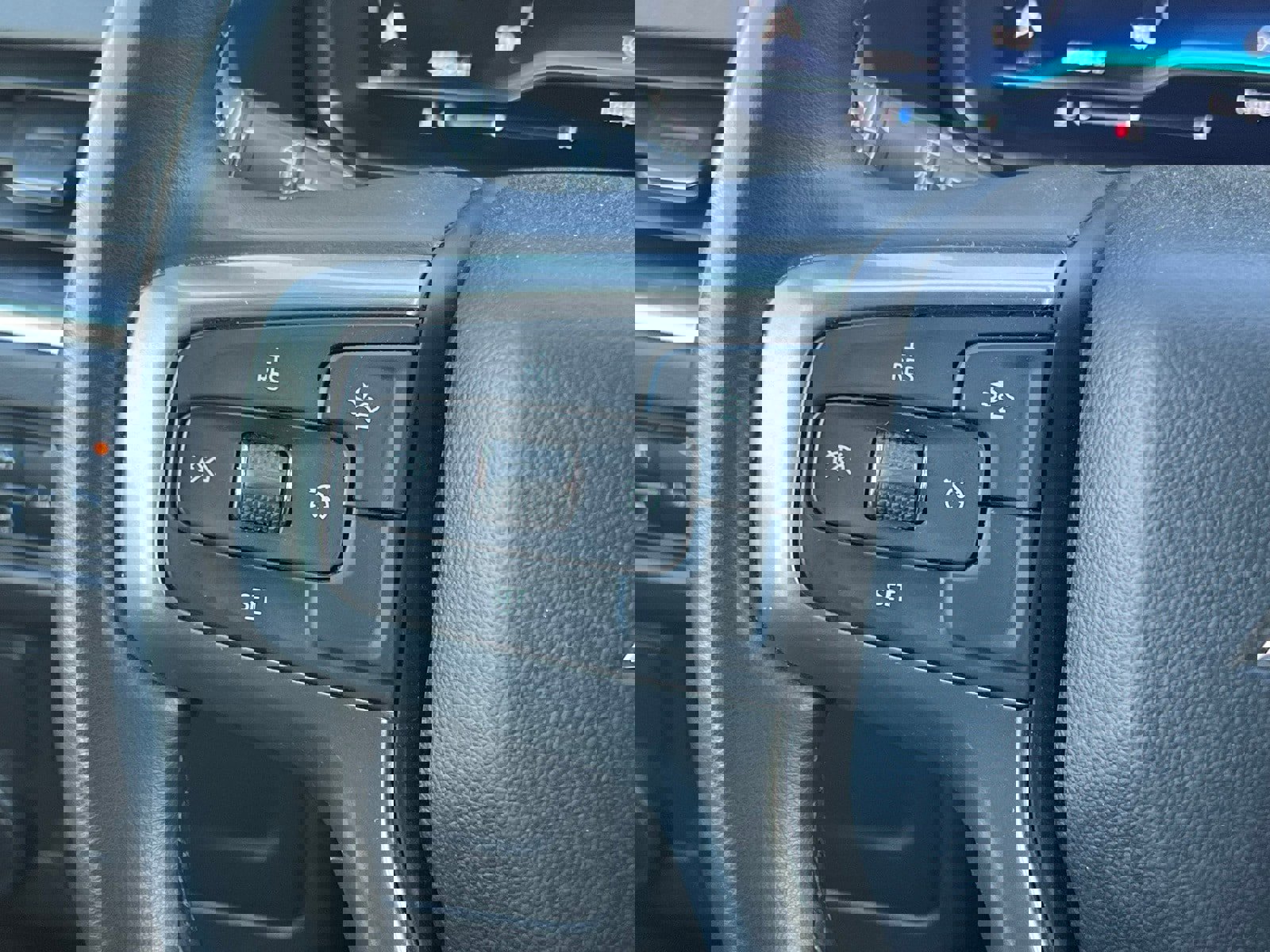 Used 2024 Chevrolet Tahoe LT image 30