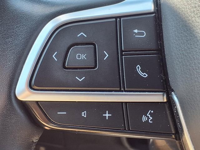 Used 2020 Toyota Highlander XLE AWD/4WD image 24