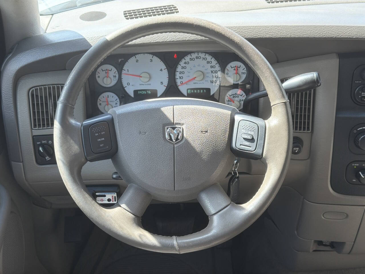 Used 2004 Dodge Ram 3500 Truck SLT w/ Sport Appearance Group AWD/4WD image 23