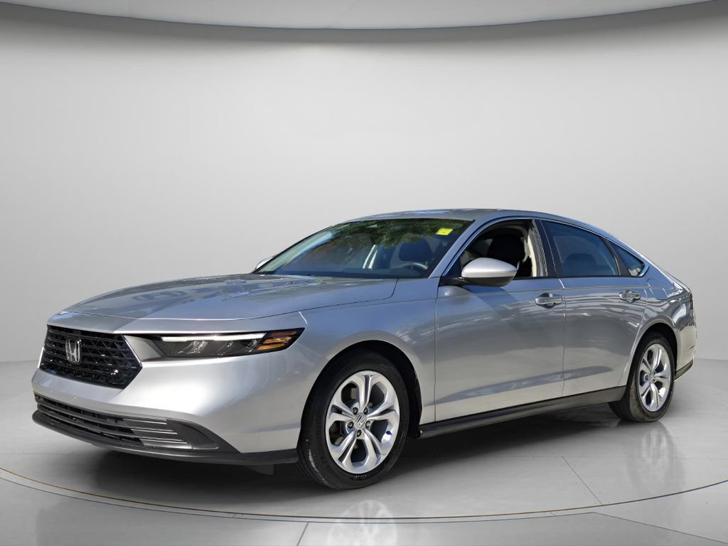 Certified 2025 Honda Accord LX image 8