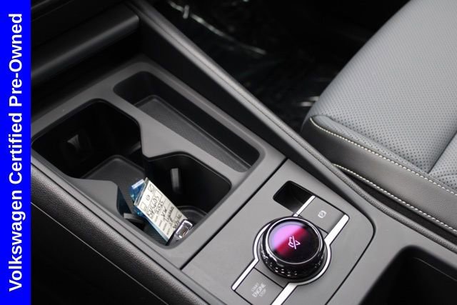Used 2025 Volkswagen Tiguan SE image 39