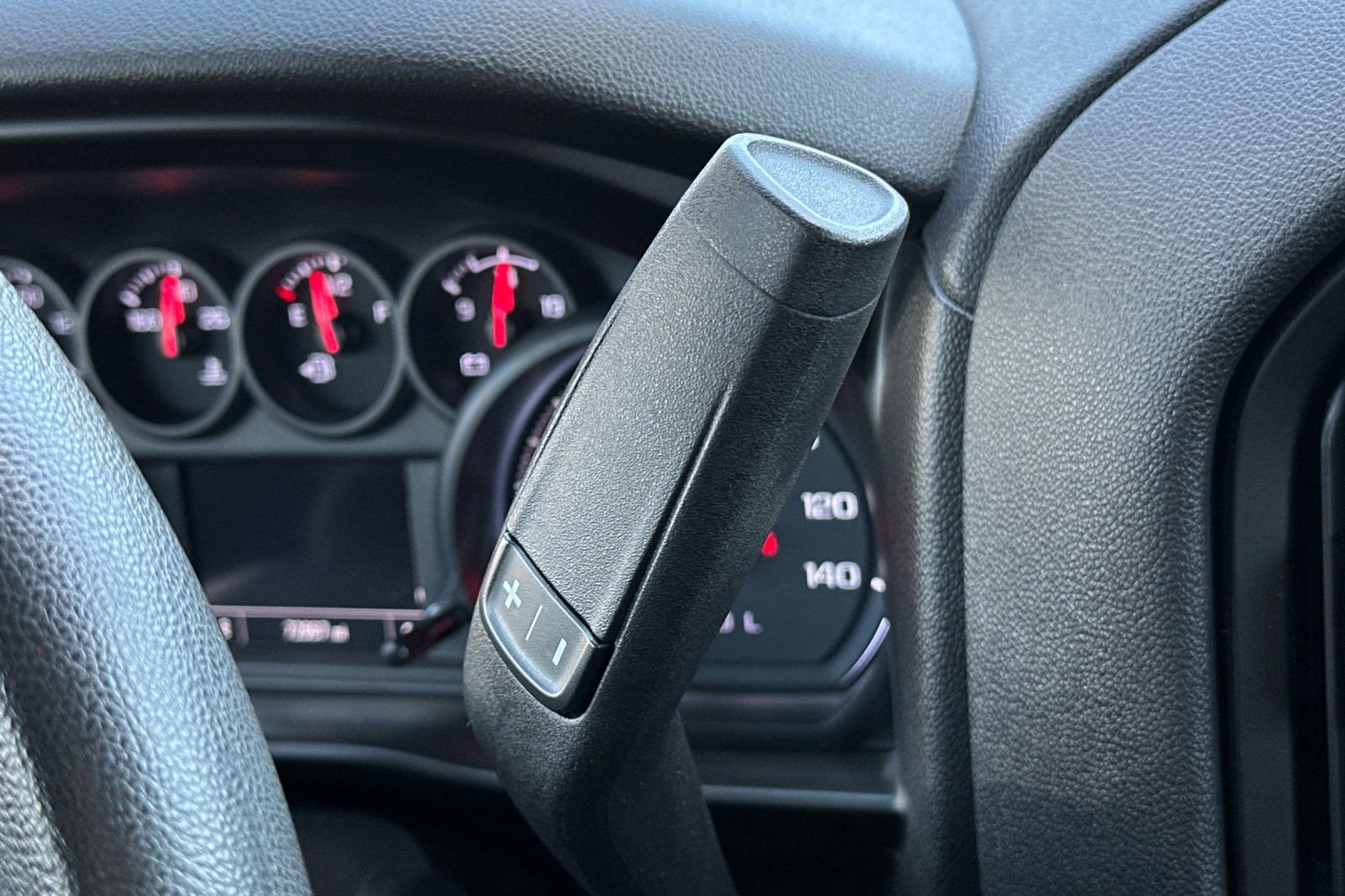 Used 2021 Chevrolet Silverado 1500 Custom image 19