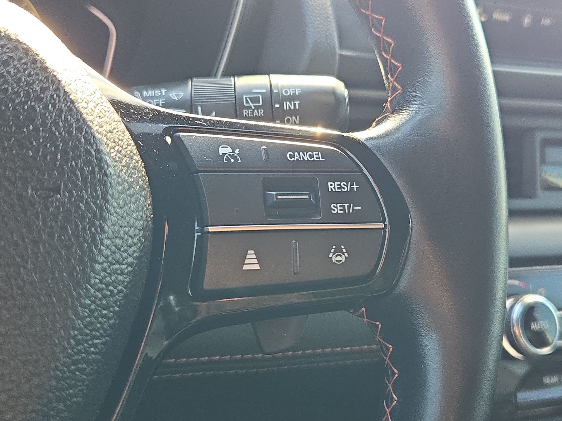 Used 2024 Honda Pilot TrailSport image 19