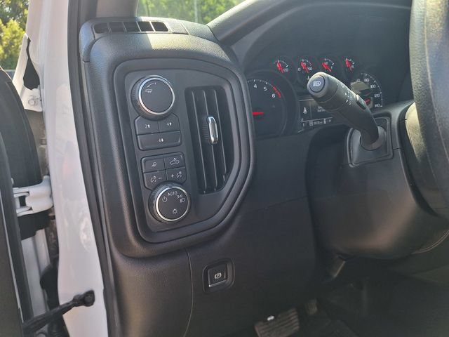 Used 2025 Chevrolet Silverado 2500 Custom w/ Custom Value Package AWD/4WD image 18
