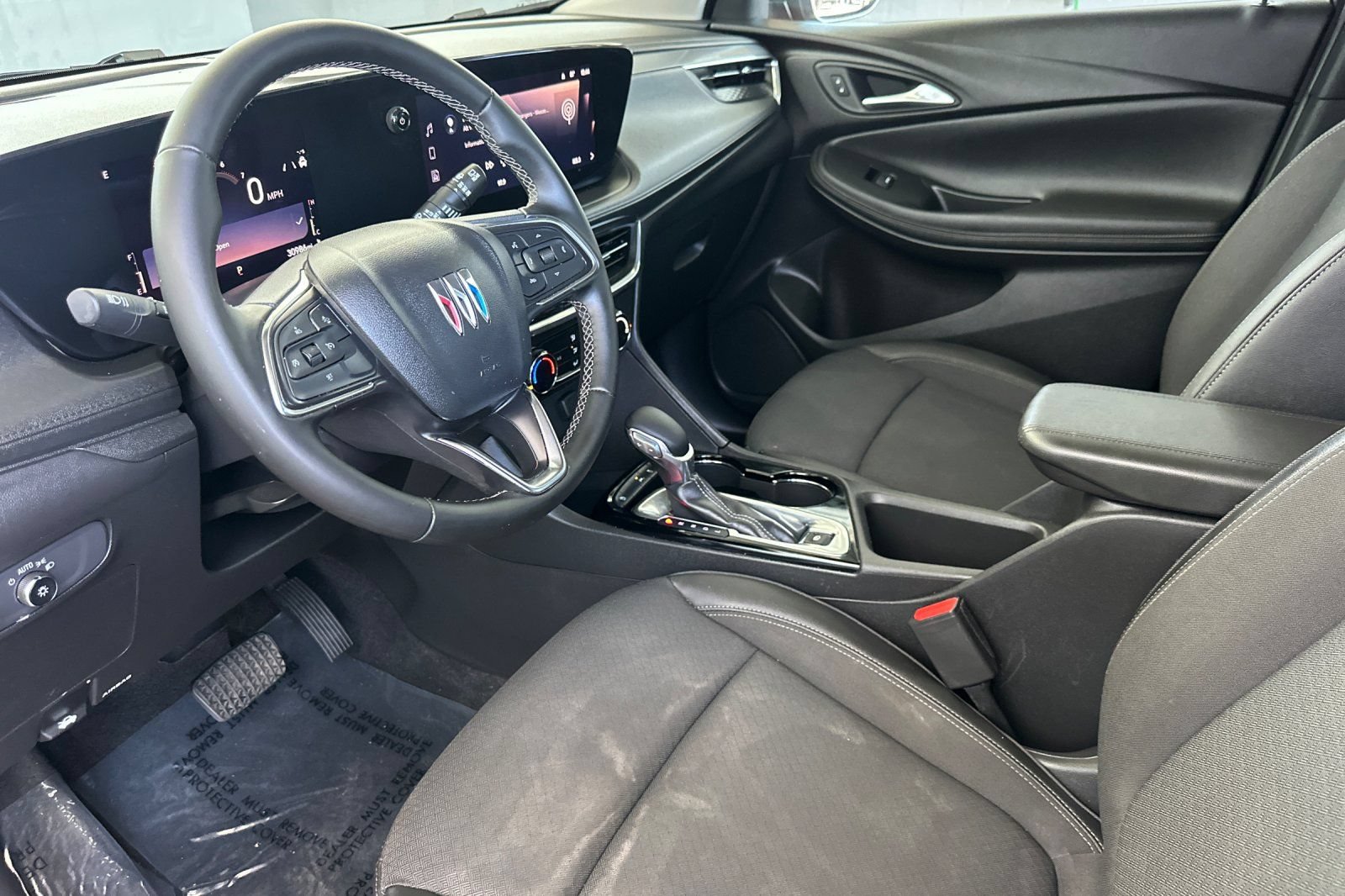 Certified 2025 Buick Encore GX Preferred FWD image 10