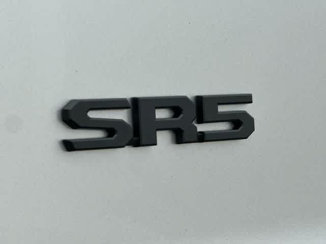 Used 2026 Toyota 4Runner SR5 RWD image 17