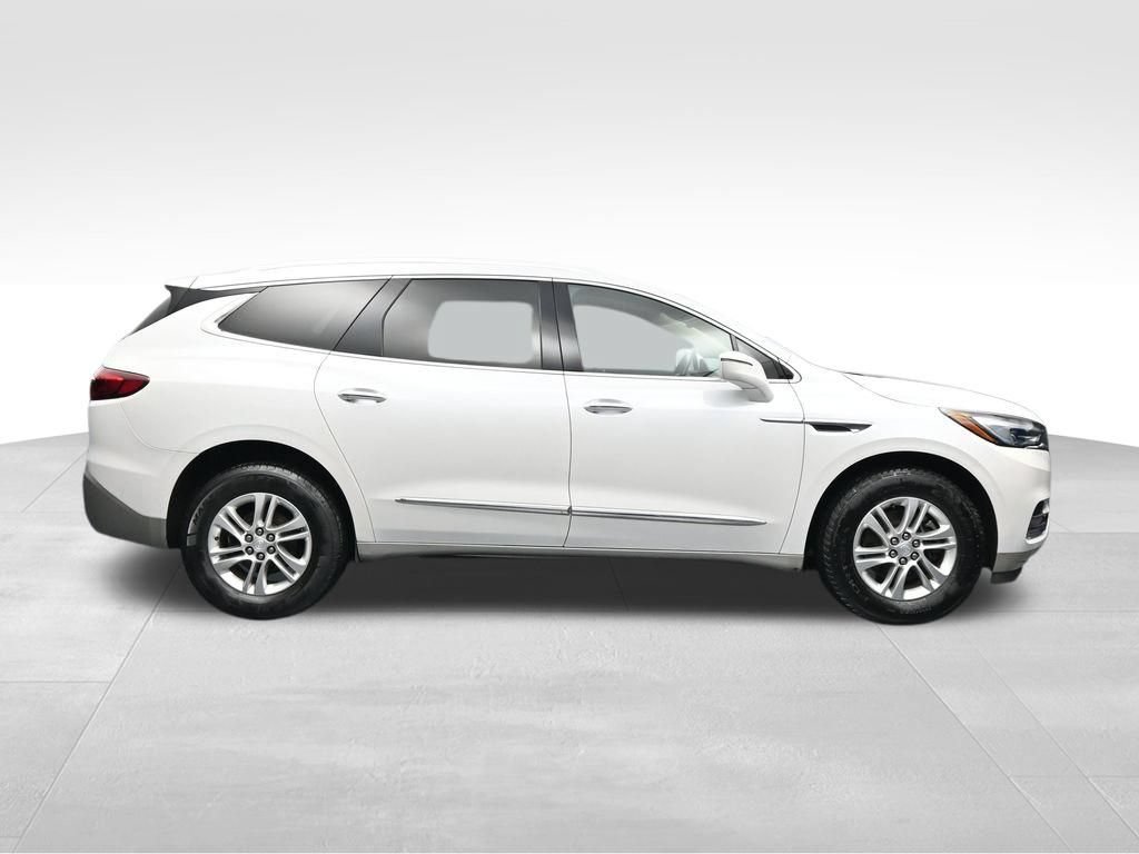 Used 2018 Buick Enclave Essence AWD/4WD image 6