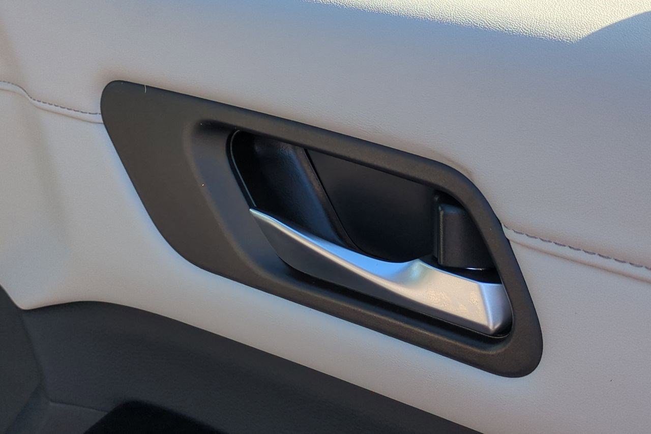 New 2026 Nissan Pathfinder SL FWD image 37