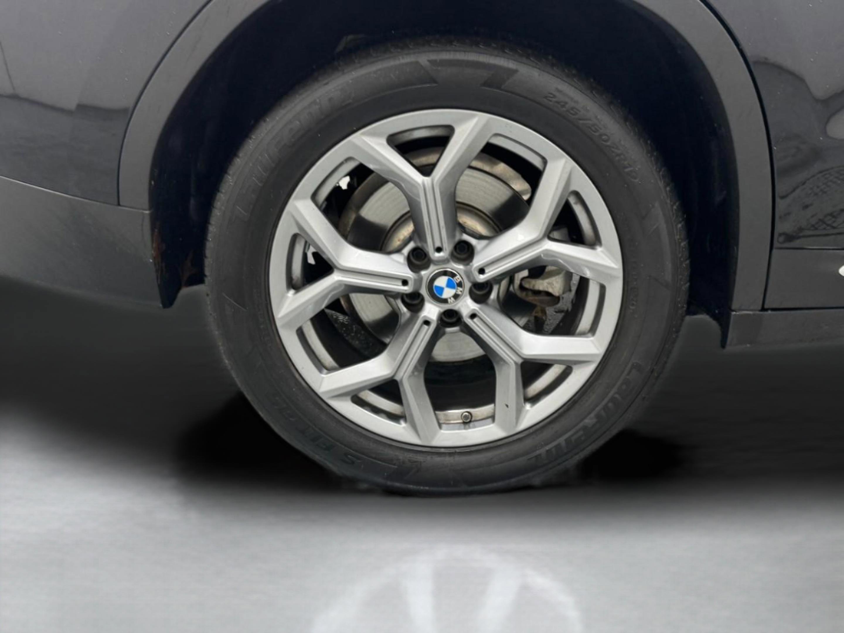 Used 2024 BMW X3 sDrive30i image 9