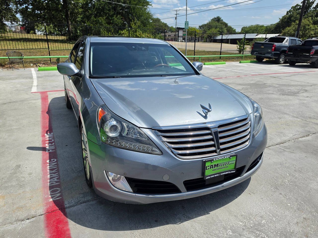 Used 2016 Hyundai Equus Signature RWD image 5