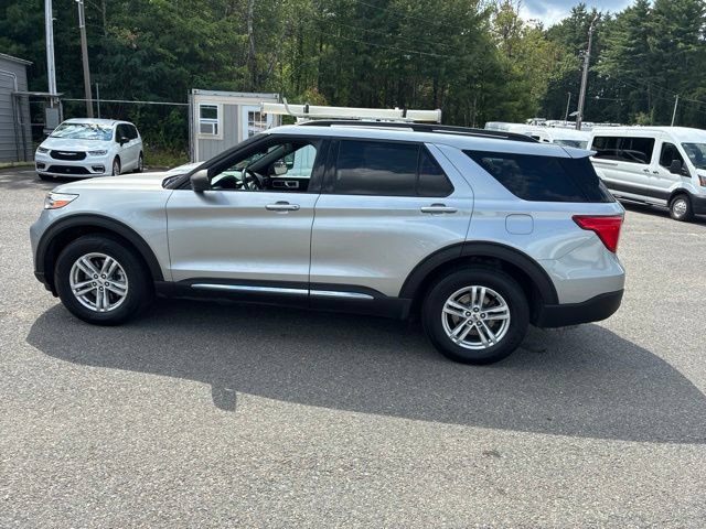Used 2020 Ford Explorer XLT w/ Comfort Package AWD/4WD image 8