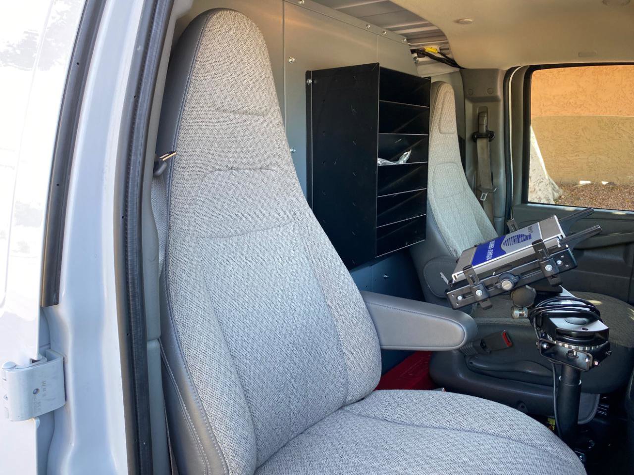 Used 2021 Chevrolet Express 2500 RWD image 37