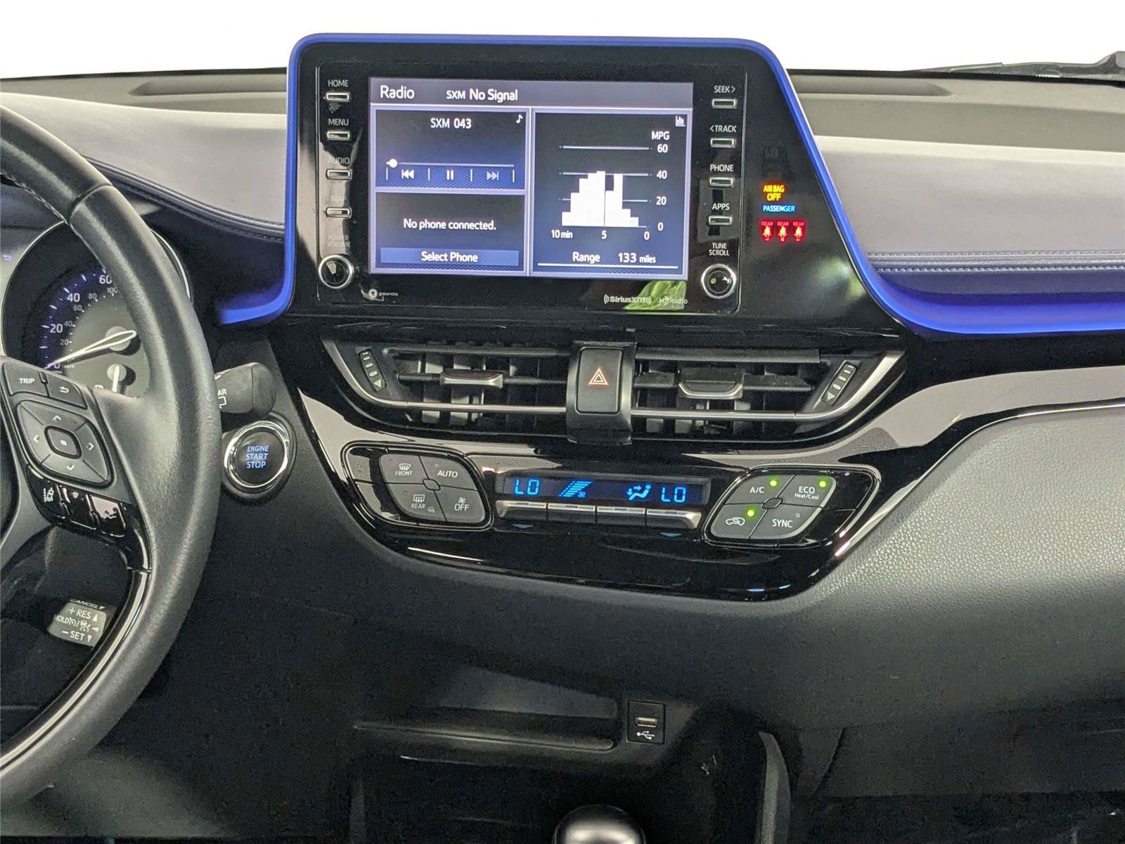 Used 2020 Toyota C-HR XLE FWD image 39