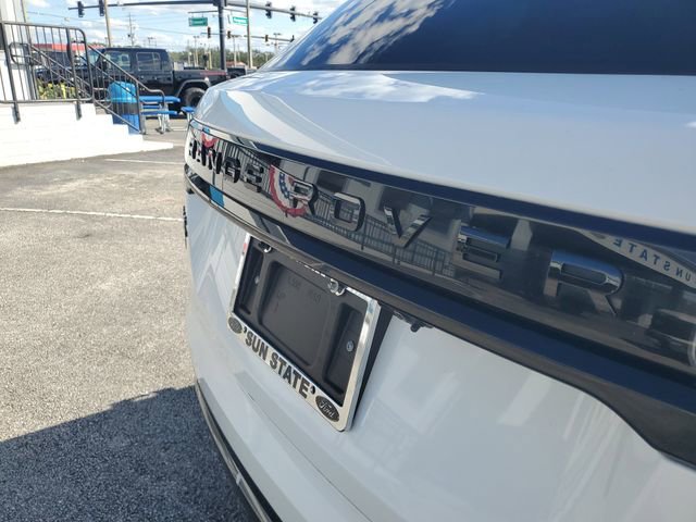 Used 2019 Land Rover Range Rover Velar R-Dynamic SE image 7