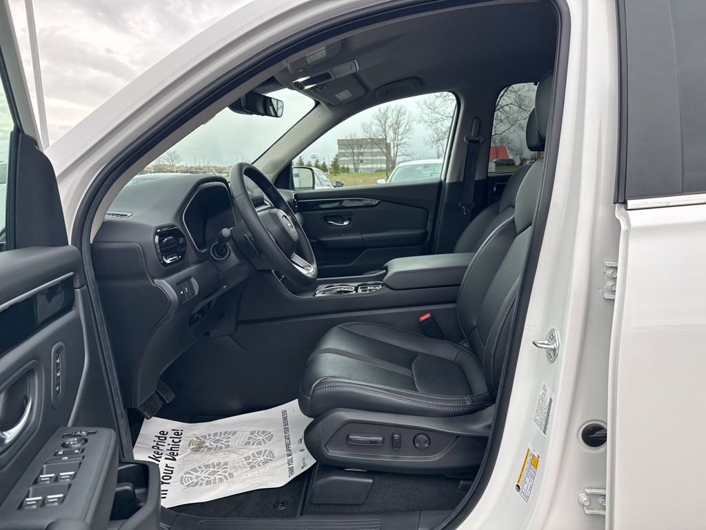 Certified 2025 Honda Pilot EX-L image 31