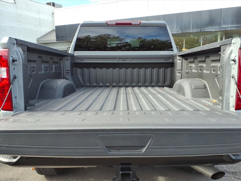 Certified 2025 Chevrolet Silverado 2500 Custom w/ Custom Value Package image 15