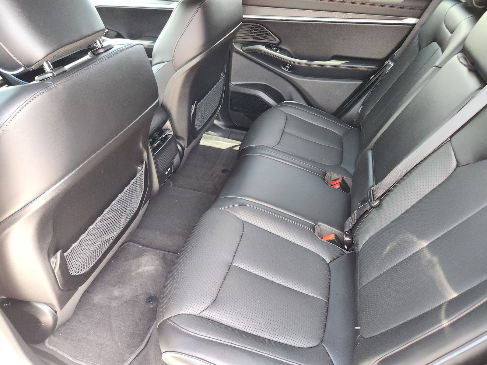 Used 2025 Jeep Wagoneer S Limited image 33