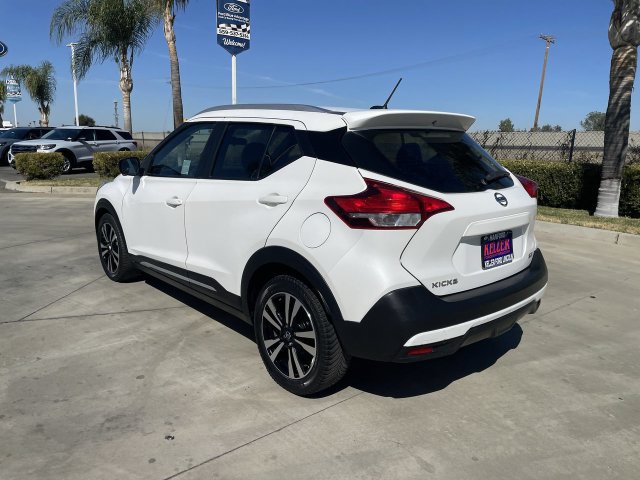 Used 2019 Nissan Kicks SR FWD image 6