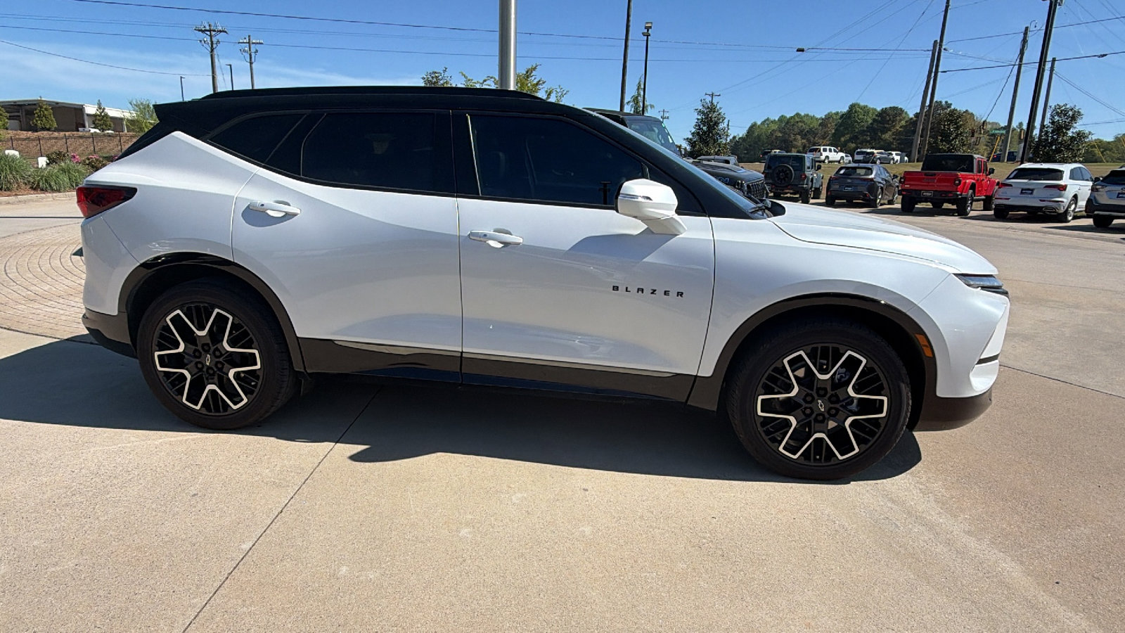 Used 2023 Chevrolet Blazer RS w/ Driver Confidence II Package image 7