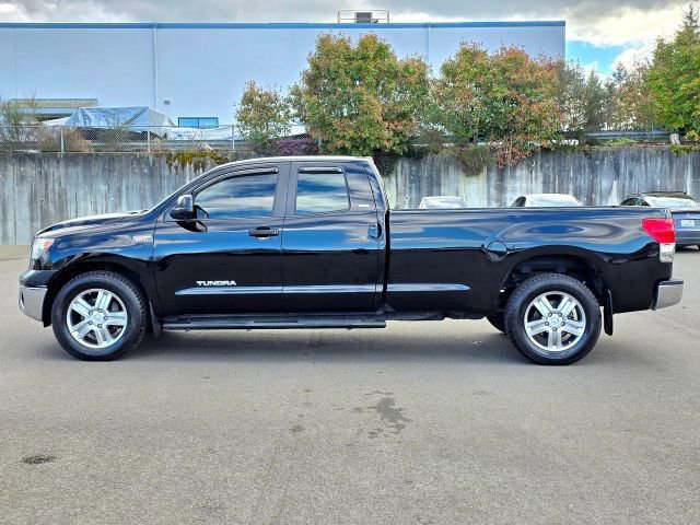 Used 2007 Toyota Tundra SR5 AWD/4WD image 2