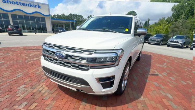 Used 2024 Ford Expedition Platinum AWD/4WD image 6