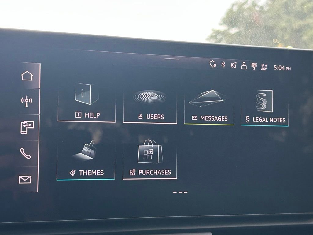 Used 2023 Audi Q5 2.0T Premium w/ Convenience Package image 17