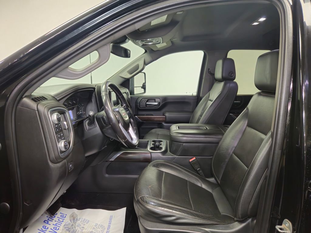 Used 2020 GMC Sierra 2500 SLT w/ SLT Premium Plus Package AWD/4WD image 2