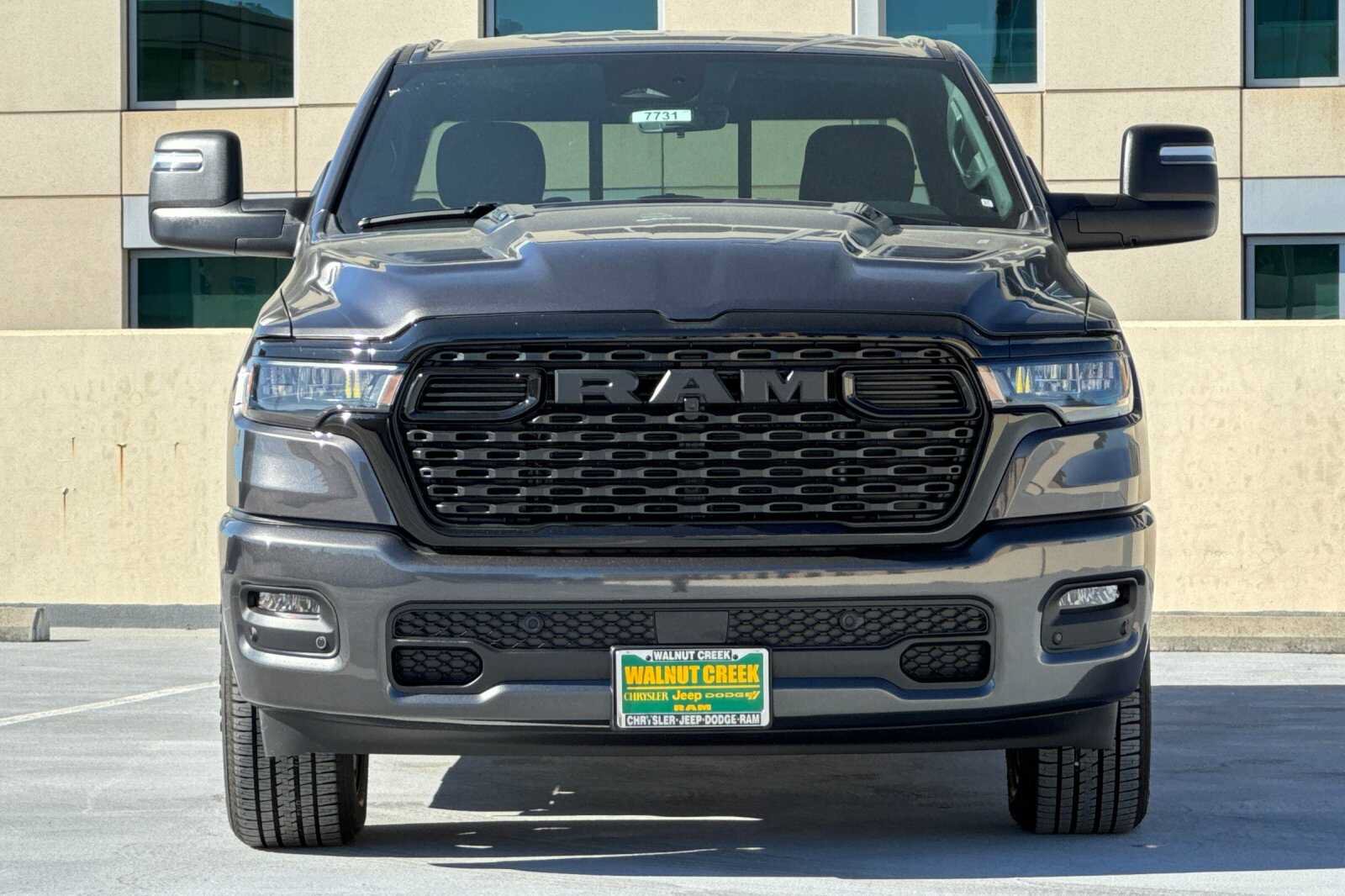 New 2026 RAM 1500 Express AWD/4WD image 6