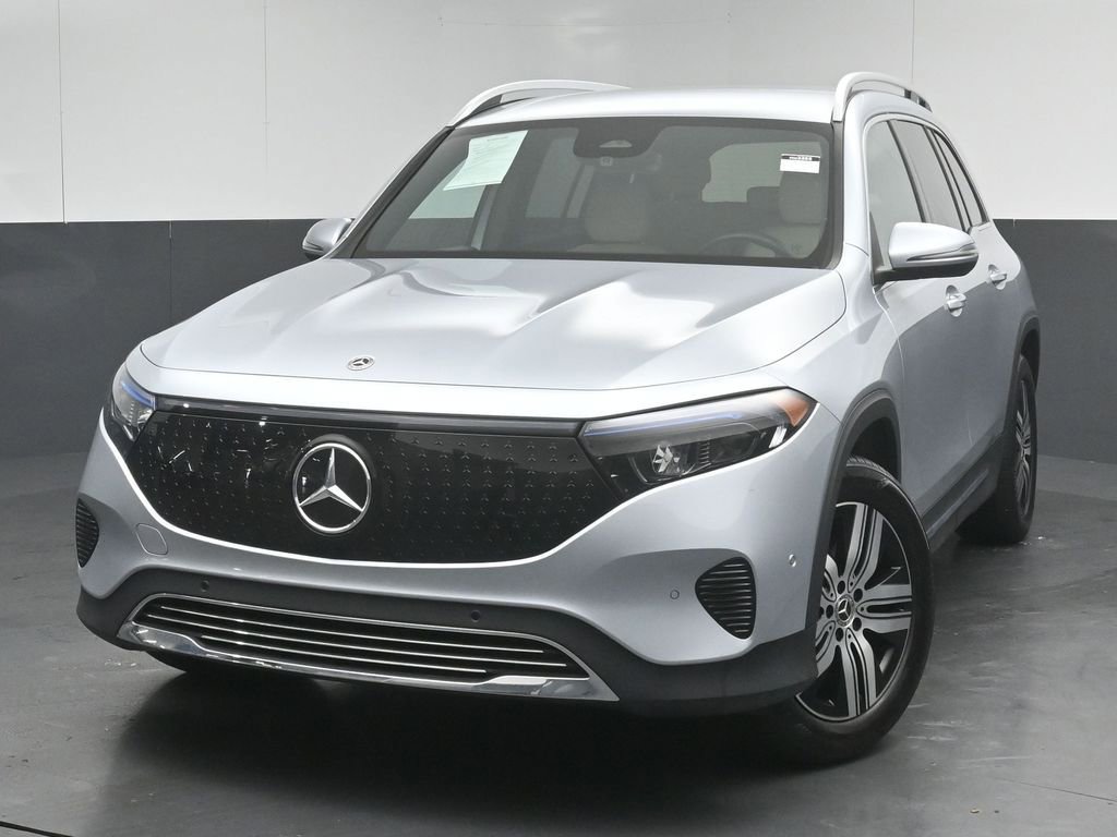 Used 2024 Mercedes-Benz EQB 300 4MATIC w/ Winter Package image 7