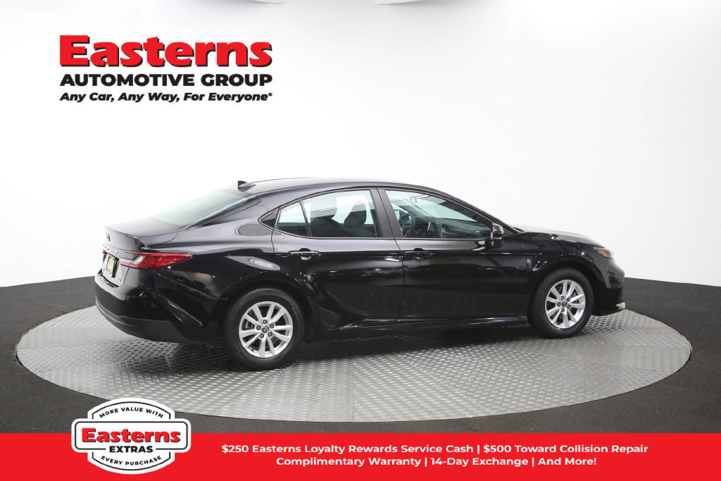 Used 2026 Toyota Camry LE FWD image 44