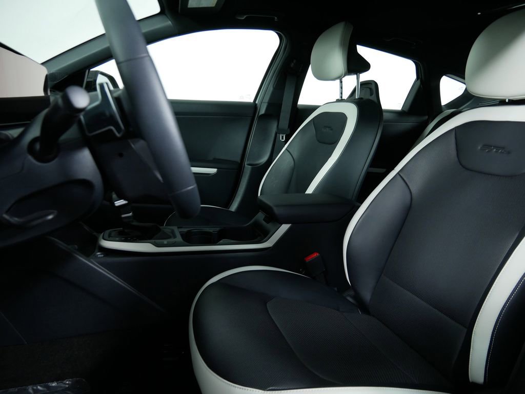 New 2026 Kia K4 GT-Line image 15