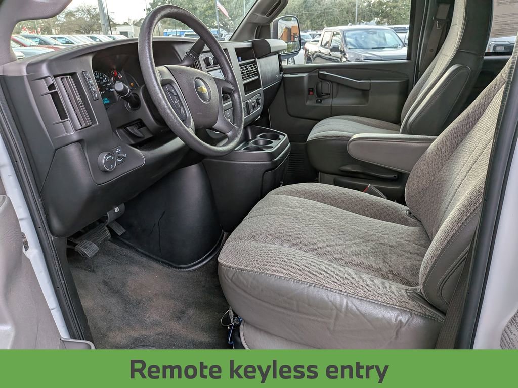 Used 2019 Chevrolet Express 3500 LT w/ LT Preferred Equipment Group image 13
