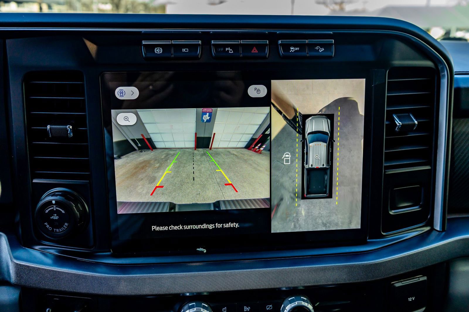 Used 2024 Ford F250 Limited w/ FX4 Off-Road Package image 23