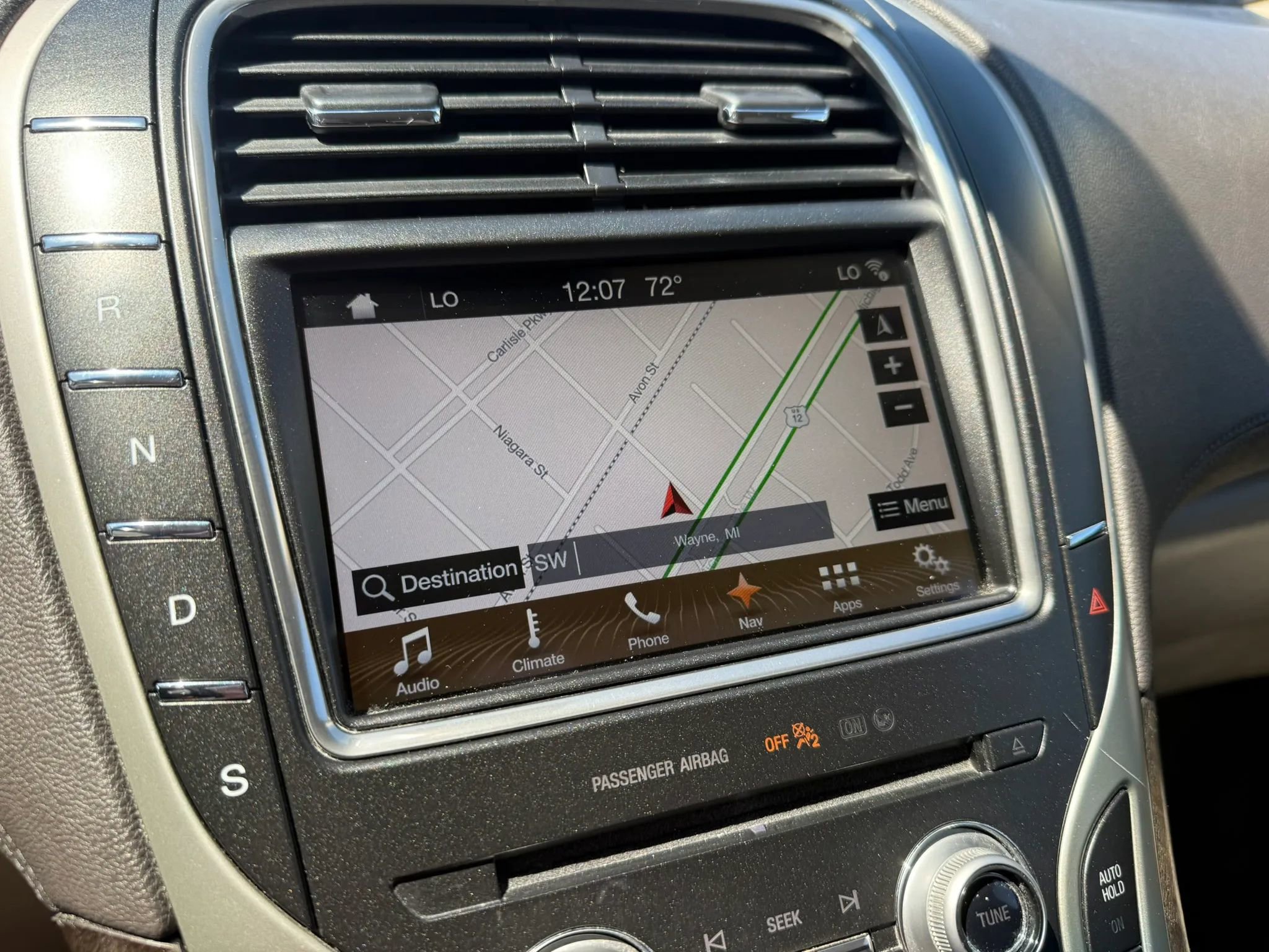 Used 2017 Lincoln MKX Select w/ Select Plus Package FWD image 26