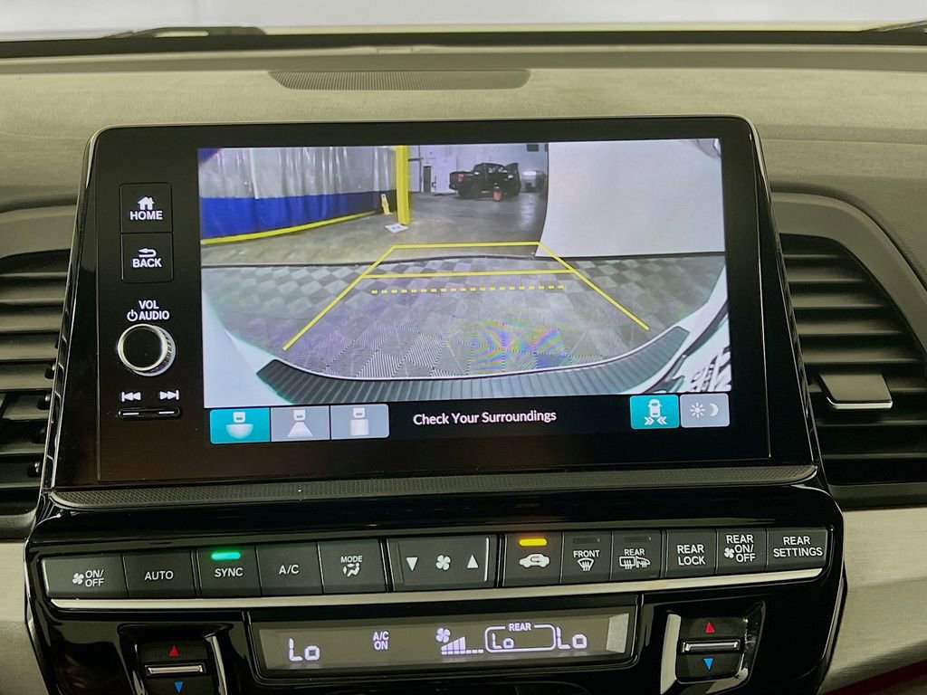 Used 2025 Honda Odyssey Sport-L image 13