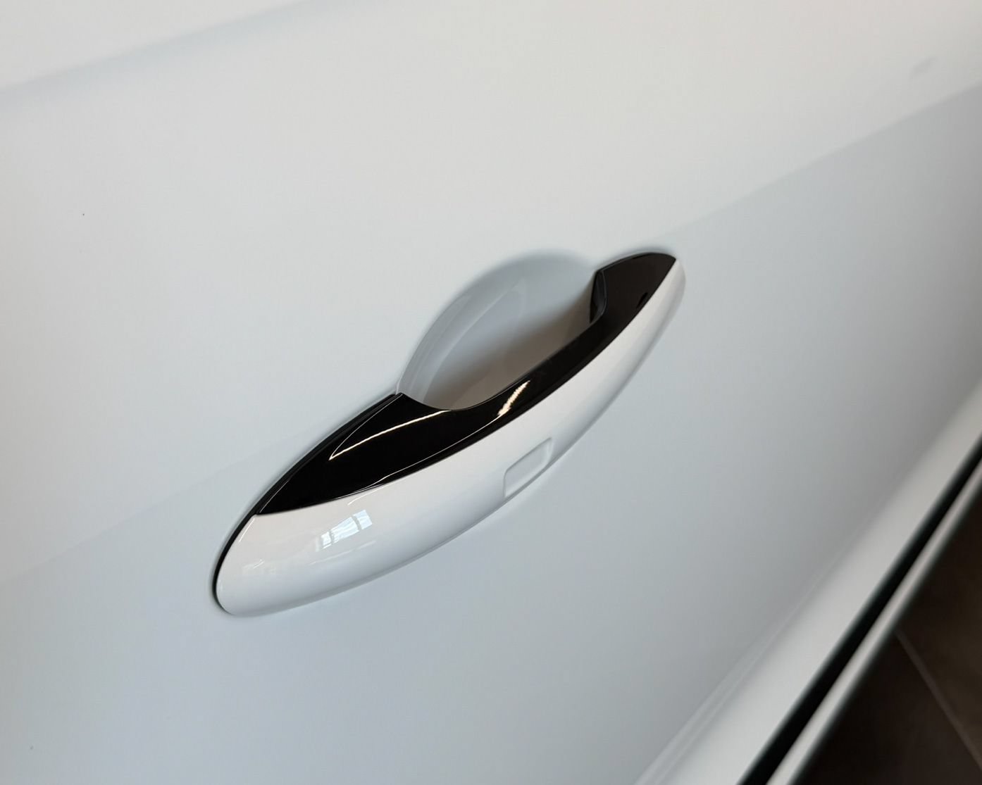 Used 2023 Bentley Continental GT S AWD/4WD image 40