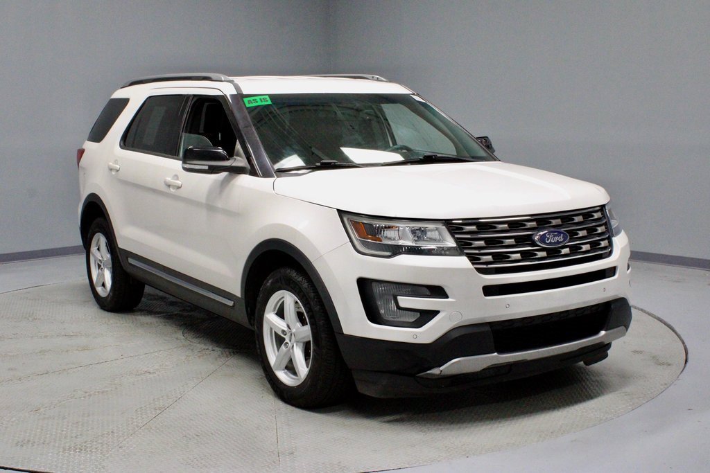 Used 2017 Ford Explorer XLT w/ Equipment Group 202A