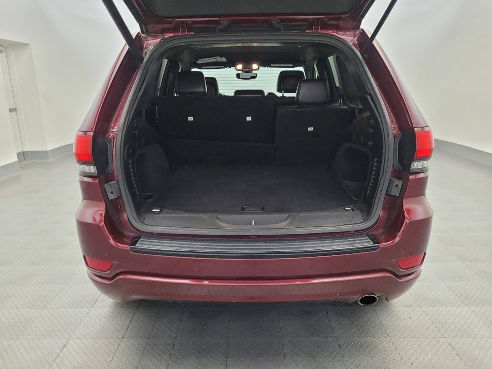 Used 2018 Jeep Grand Cherokee Altitude image 29